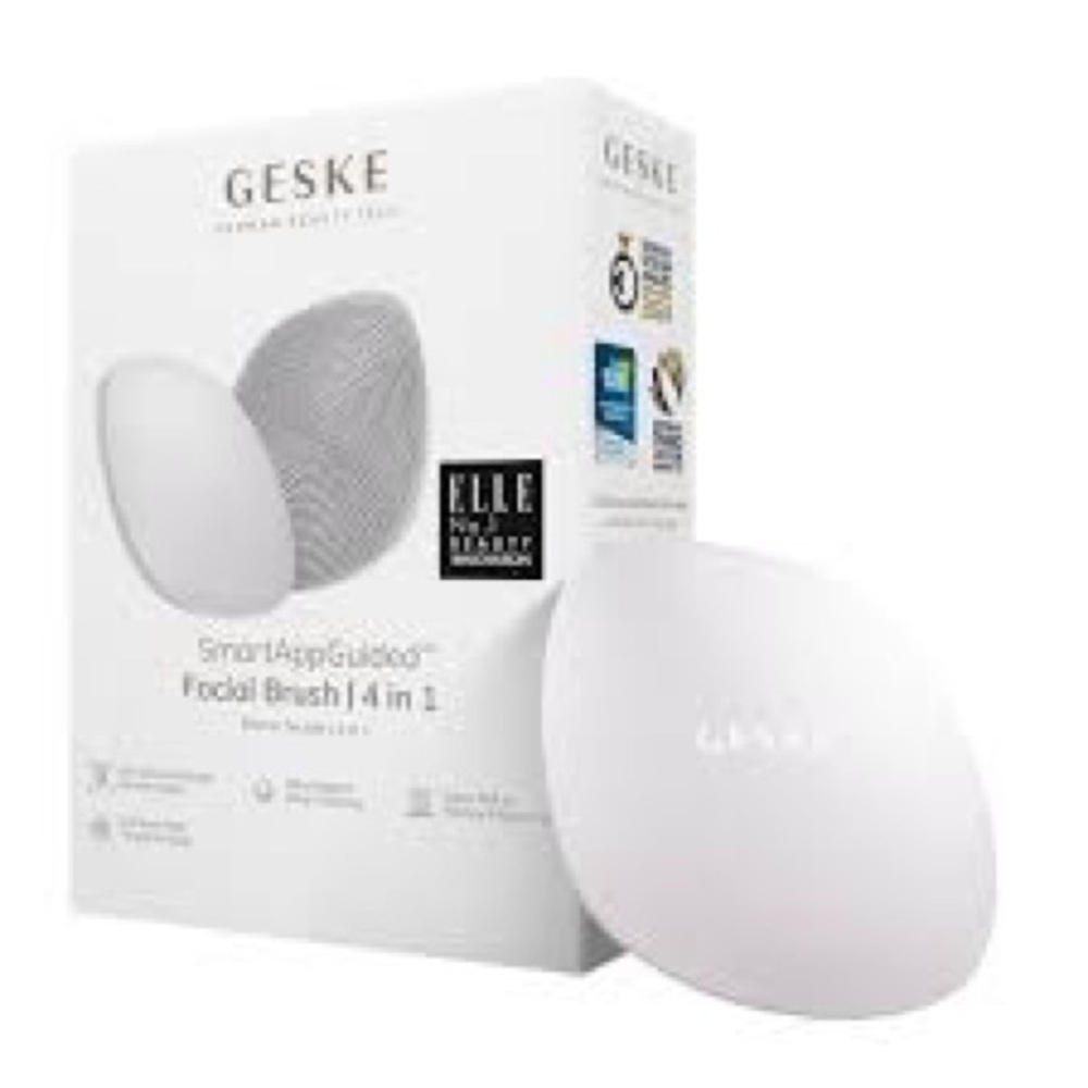 💆♀️ GESKE German Beauty Tech | SmartAppGuided™ 4-in-1 Facial Brush